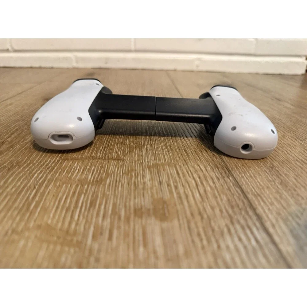 Backbone One Lightning Controller Playstation Edition BB-02-W-S